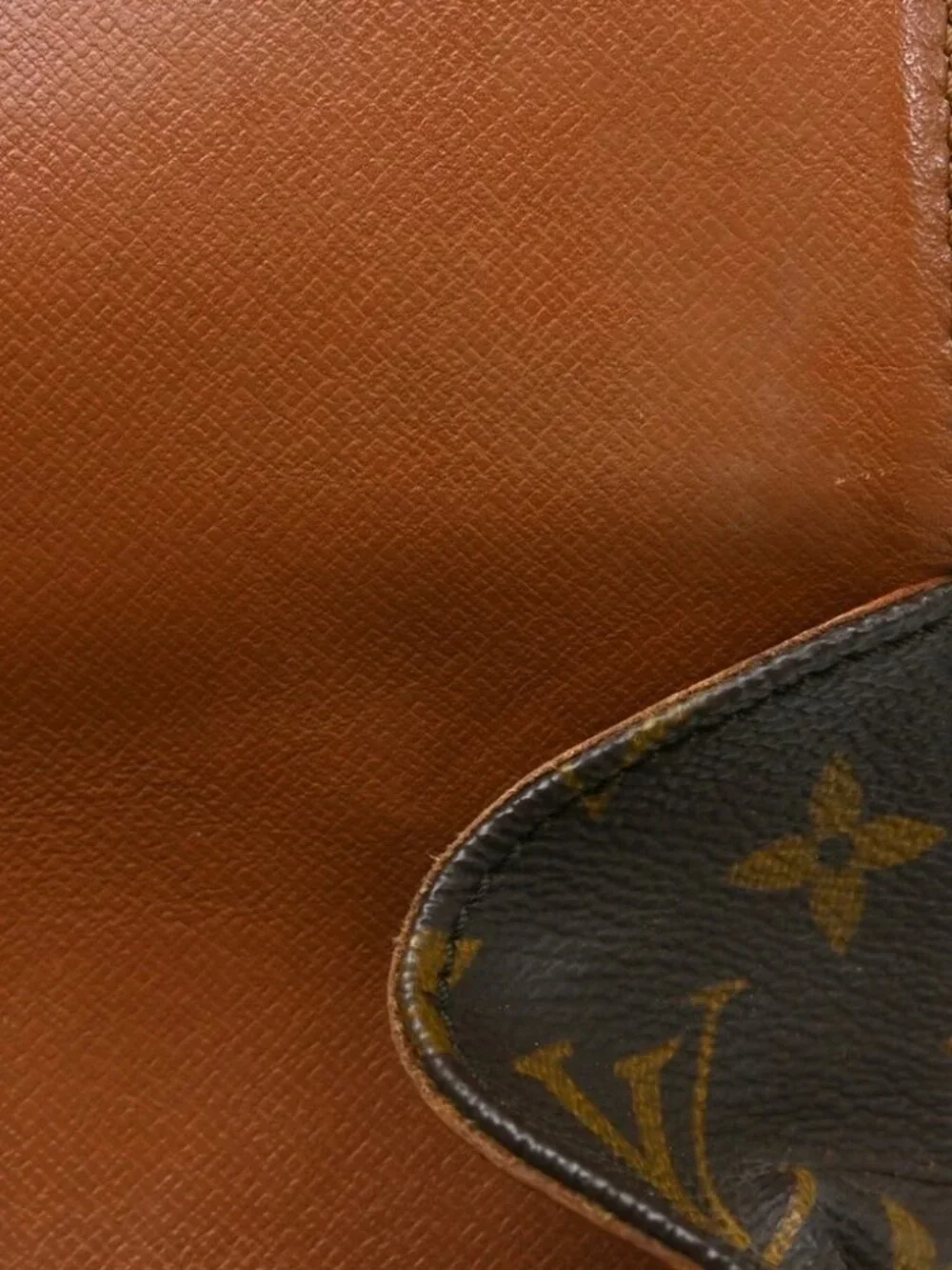 LOUIS VUITTON CARTOUCHIERE MM SHOULDER BAG